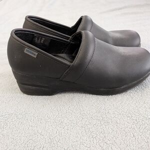 Cherokee Authentic Workwear Sz 7.5 Women's Black Slip-On Clogs Nurses Teachers